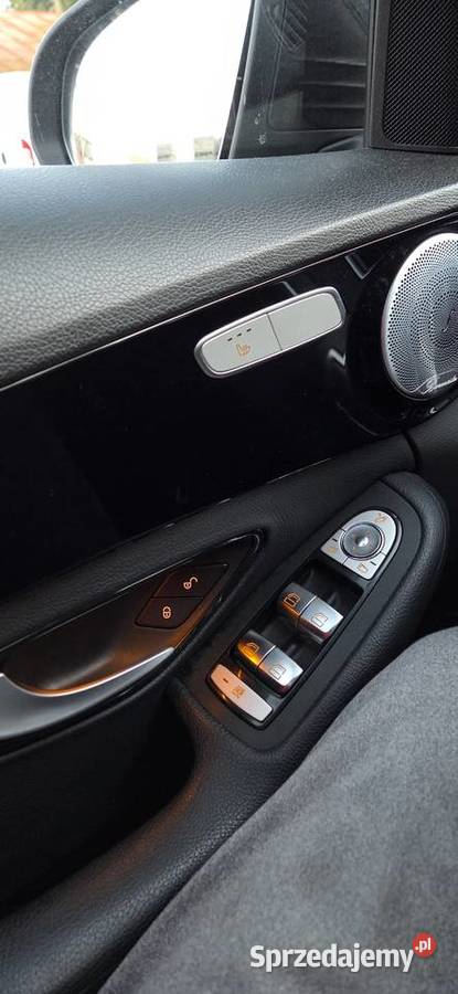 Mercedes C220d 4matic 9Gtronic Avangarde Zarejestrowany w Polsce sprzedam