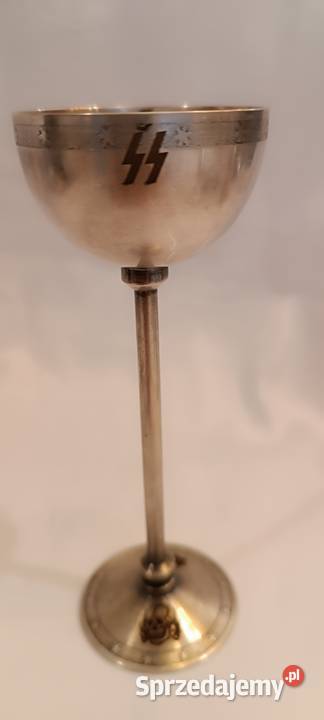 Zestaw kieliszków do wódki z tacką z kantyn SS Kraków