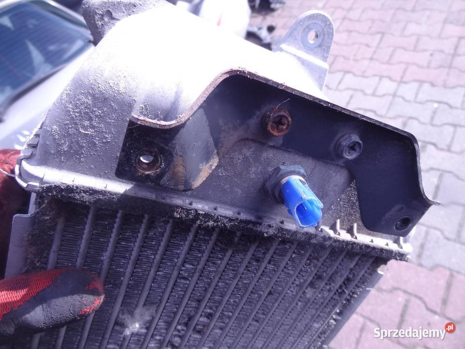 CHŁODNICA INTERCOOLER MAZDA5 MAZDA 5 1271002362 sprzedam