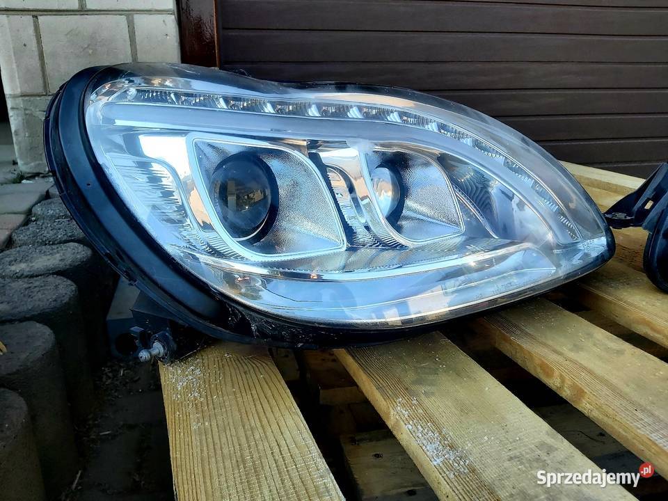 Lampy MercedesBenz W220 SKlasa osobowe sprzedam