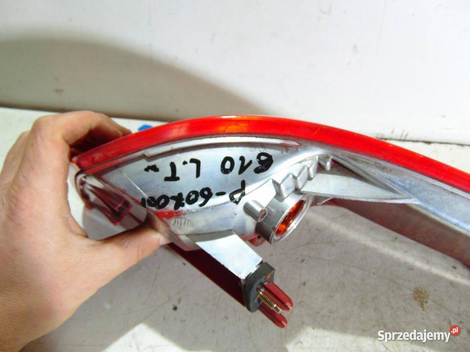LAMPA LEWA TYLNA TYŁ PEUGEOT 607
