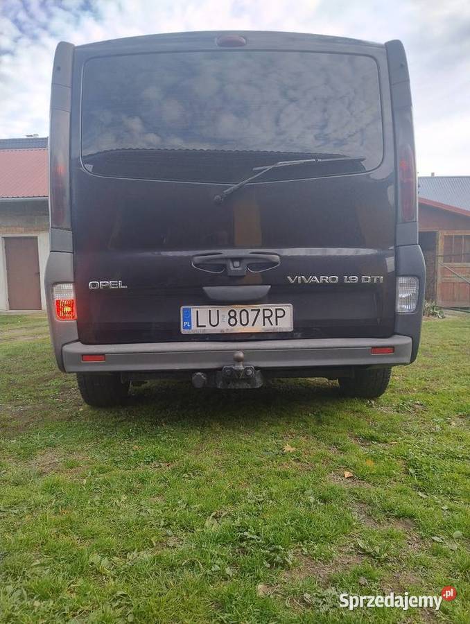 Opel Vivaro 19 dti 9 osobowy klimatyzacja poduszka powietrzna Adamówka sprzedam