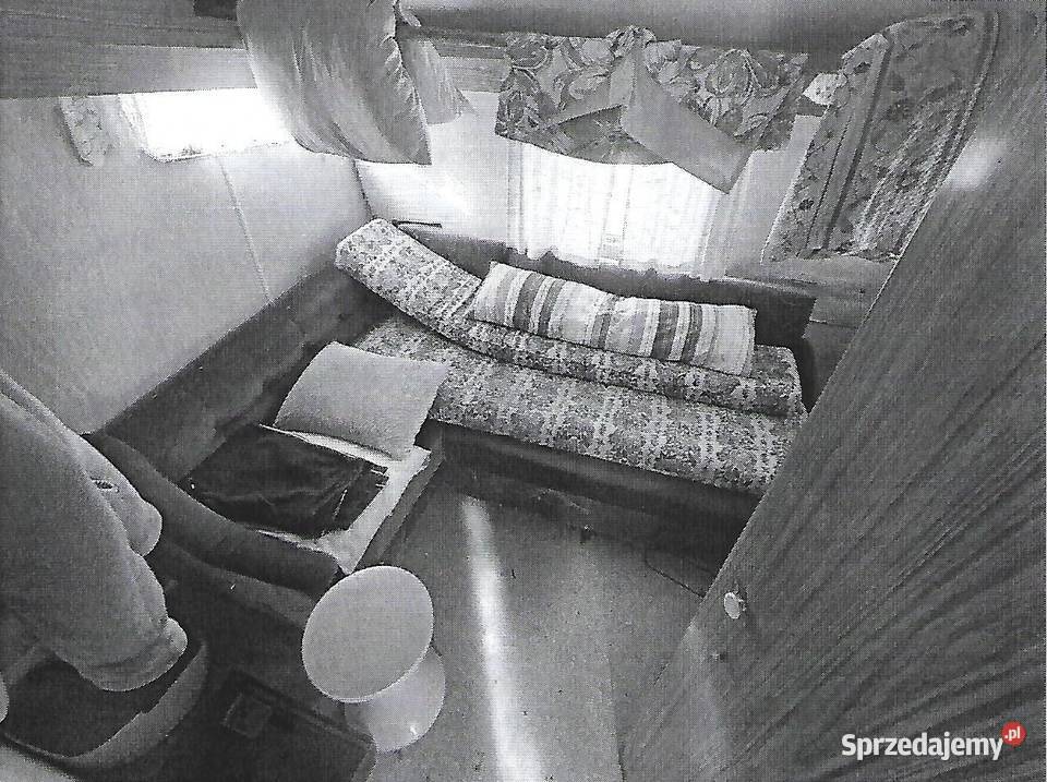 Przyczepa kempingowa duża do remontu