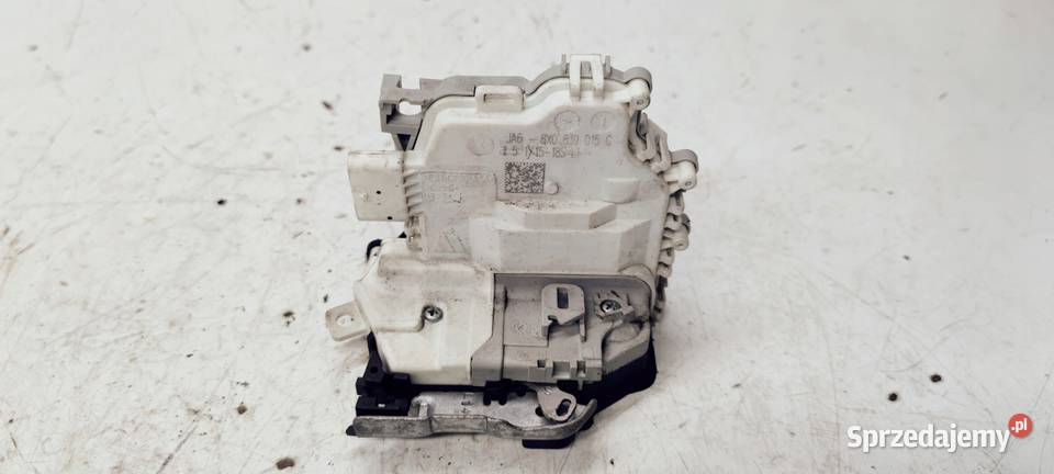 ZAMEK DRZWI LEWY TYŁ AUDI A1 8X0839015C 6 PIN Przystajń