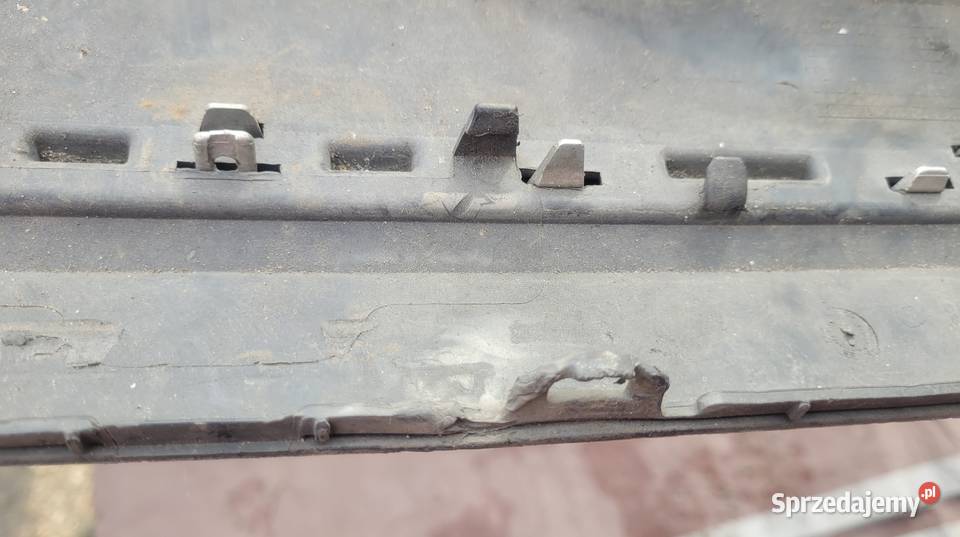 MERCEDES W205 SEDAN CHROM DOKŁADKA ZDERZAKA TYŁ Ruda Śląska