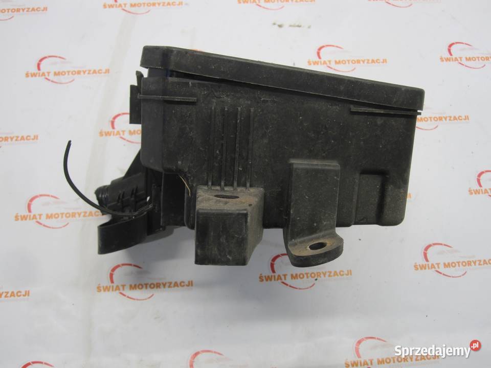 NISSAN JUKE 10r skrzynka bezpieczników osobowe świętokrzyskie Kielce