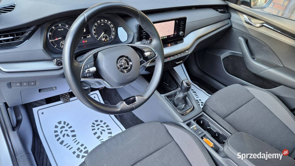 koda Octavia 15 TSI 150 Ambition Salon serwis Octavia Aleksandrów Łódzki