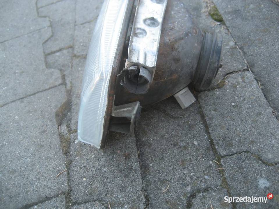 ford escort mk4 8690r lampa przód lewa crrello wielkopolskie Rakoniewice