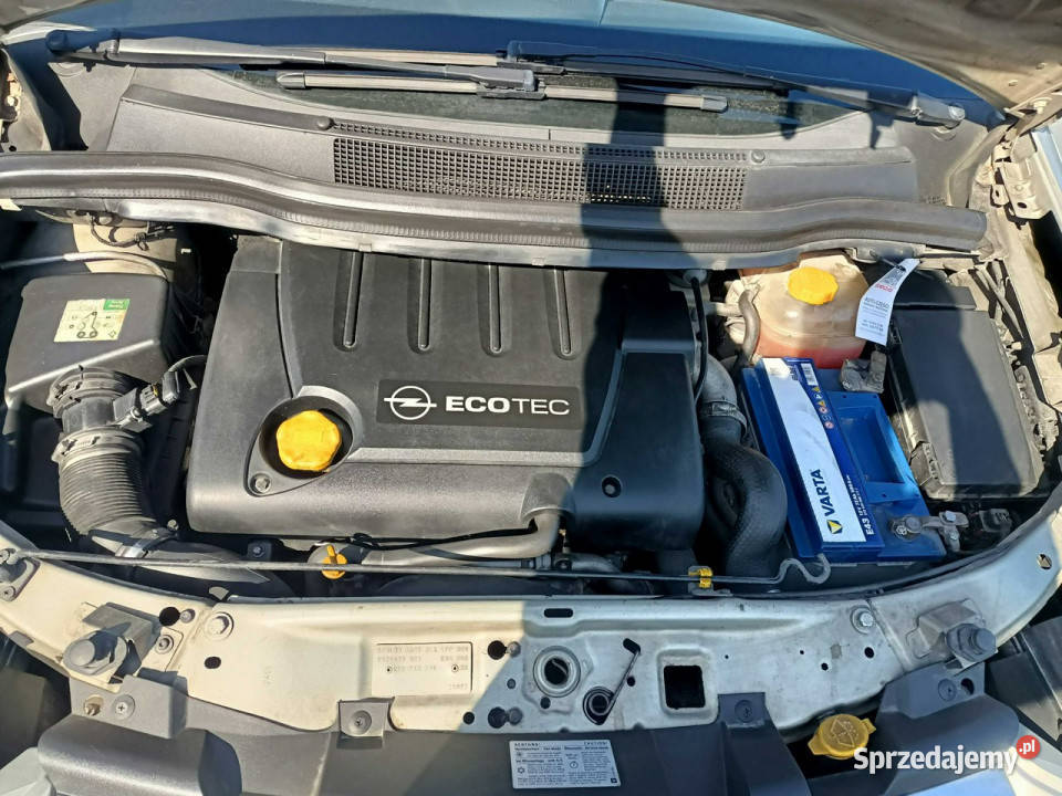 Opel Zafira Opel Zafira 19CDTI 101 05r 7os B Tarnów