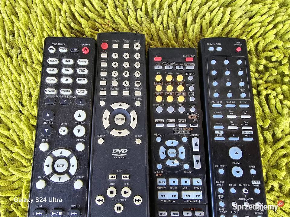 zestaw pilotów denon ampli dvd Chełm Śląski