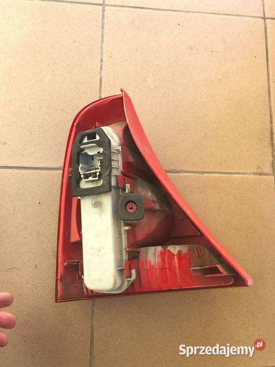 Lampy tylnie lewa i prawa do Renault Clio II łódzkie Aleksandrów Łódzki