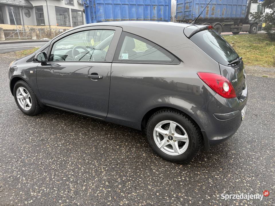 Salon Bezwyp Klima Zadbany 54 nowy