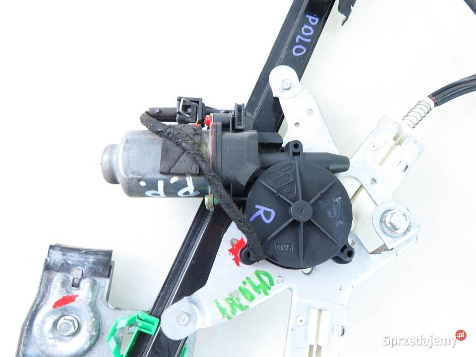 PODNOŚNIK SZYBY LEWY PRZEDNI VW POLO CLASSIC