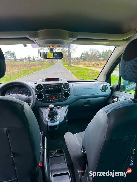 Citroen Berlingo 2010 16 HDI Rok produkcji 2010 Piła