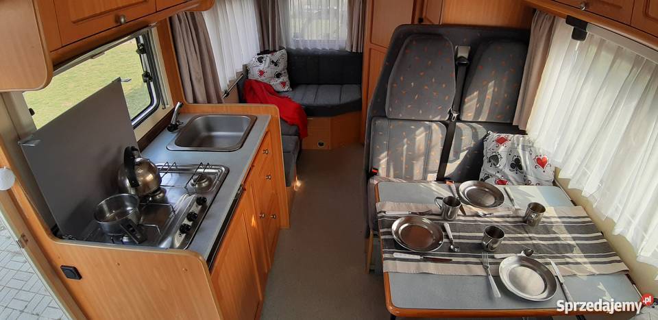 kamper camper wynajem wolne terminy wakacje Łódź