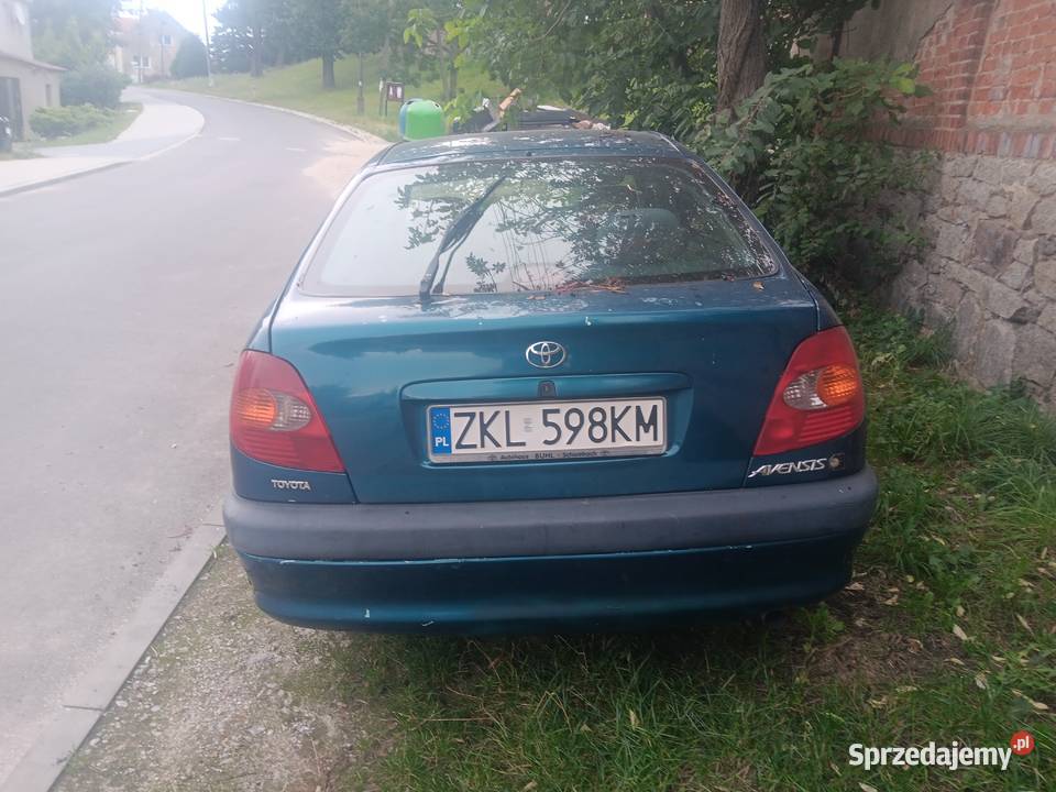 Sprzedam Toyota Avensis T22 dolnośląskie Strzegom