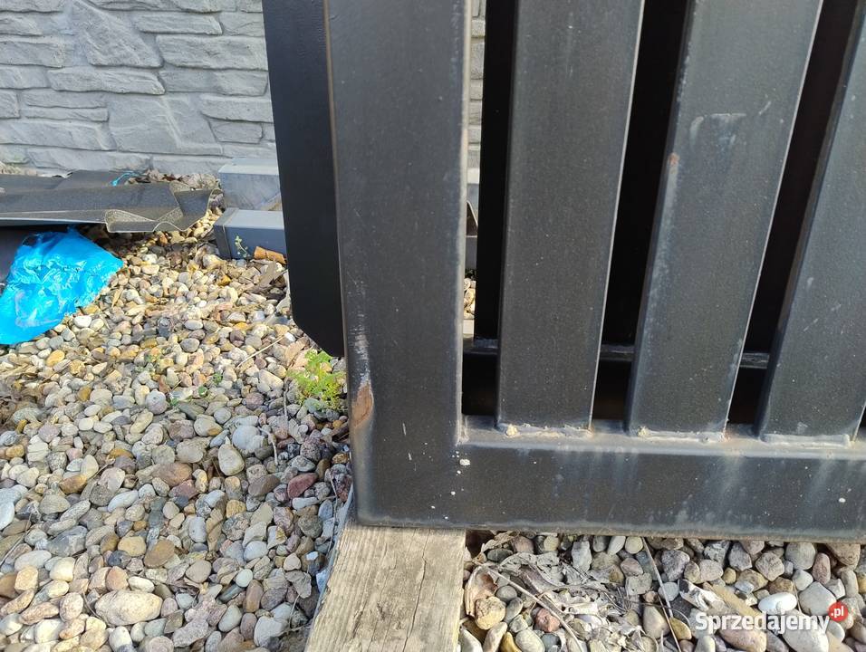Bramy rozwierne palisadowa 300x160 lubuskie Kostrzyn nad Odrą