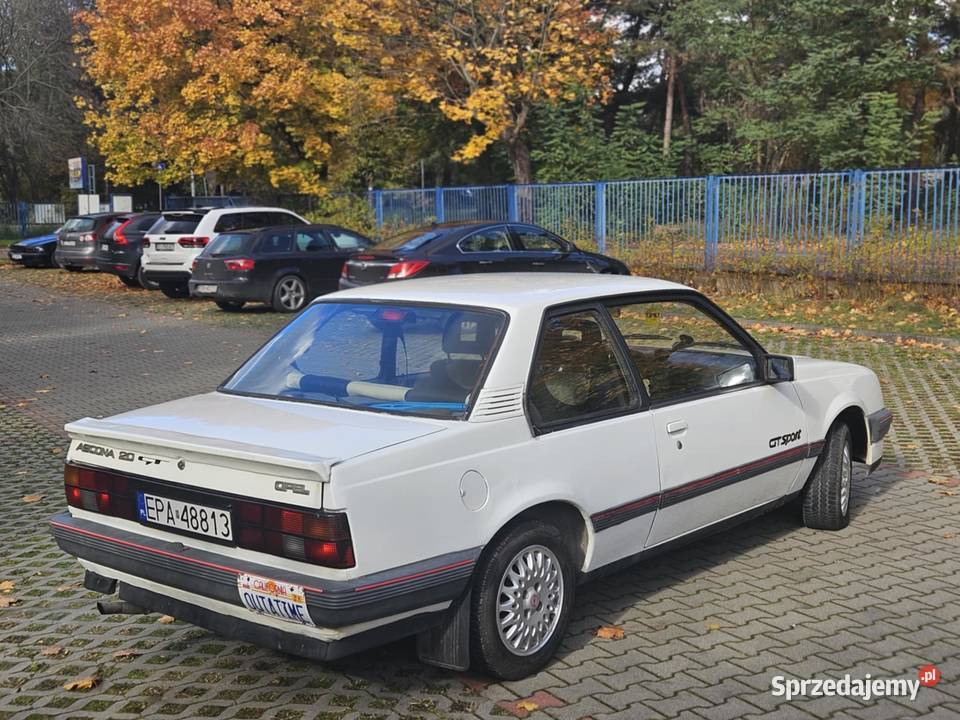 Opel Ascona 20 gt łódzkie