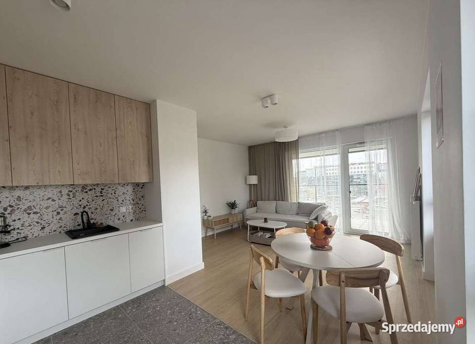 3pok 63met Legnickiej BALKONKOMÓRKAGARAŻ Wrocław