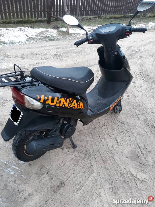 Skuter Junak 104 2T stan Rok produkcji 2013 sprzedam