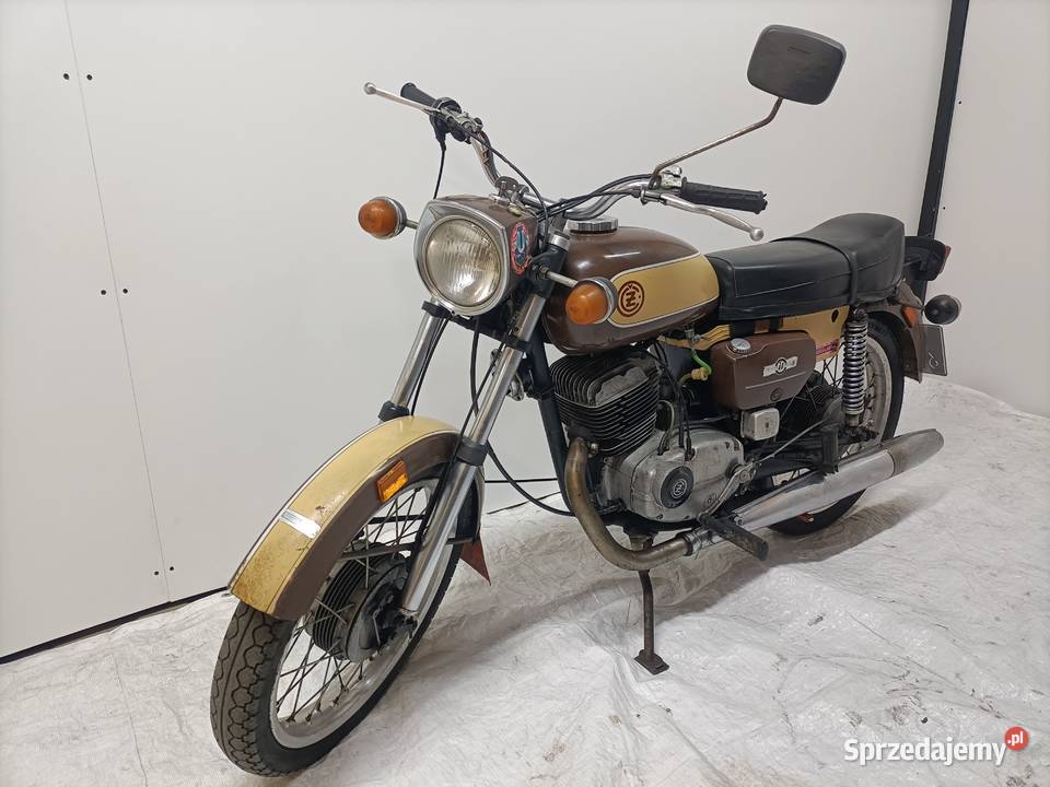 CZ 175 z dozownikiem zarejestrowany 175cm3 Padniewko sprzedam