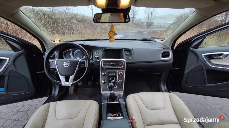 Volvo V60 D4 Piaseczno