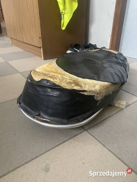 Siedzenie kanapa WSK podkarpackie Kołaczyce