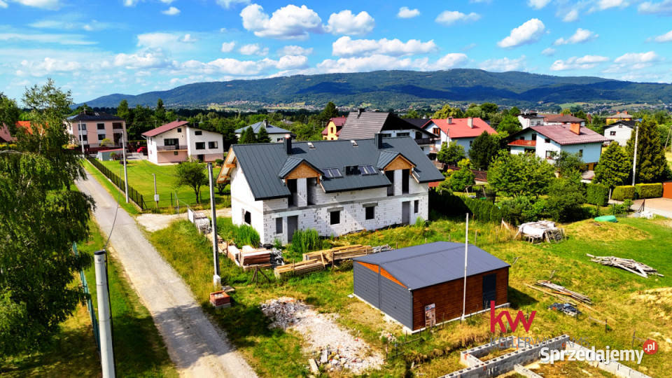 sprzedaży domu szeregowego 10641m2 Kalna