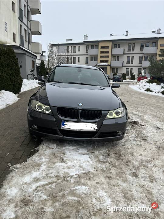 BMW E91 320i bogate wyposażenie BMW