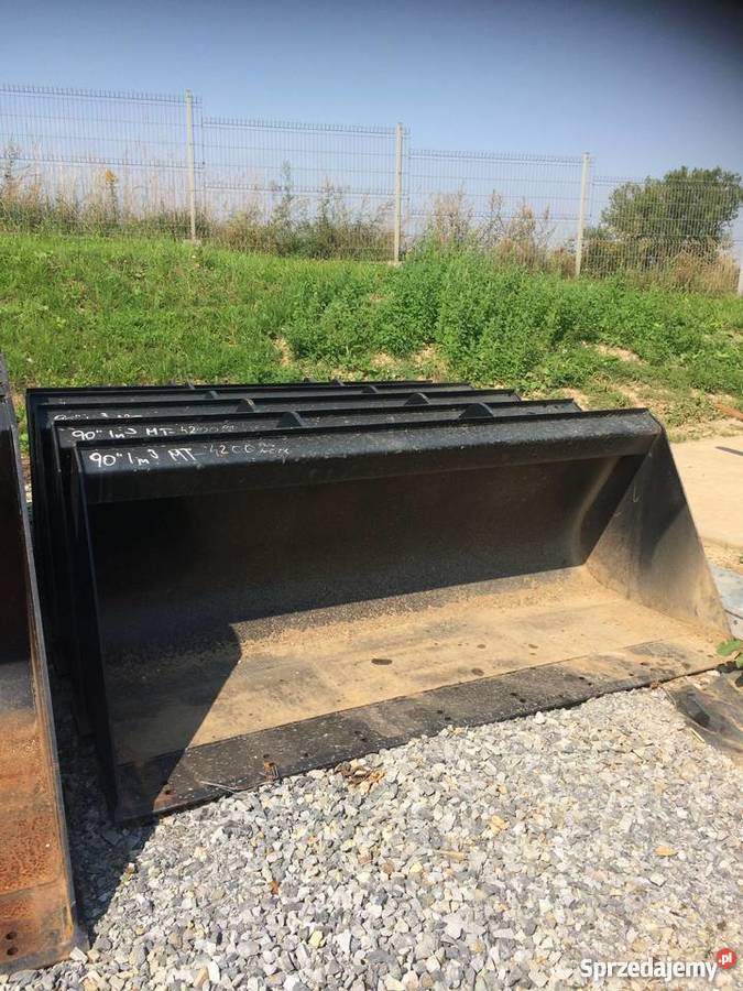 Szufla ładowarkowa STRICKLAND Manitou 1 m3 Suchoraba