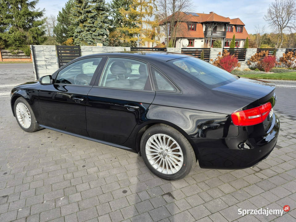 Audi A4 xenon led navi chromy ładny sedan B8 275876km Drelów
