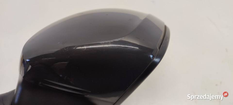 TIGUAN II LUSTERKO PRAWE 9PIN IF7