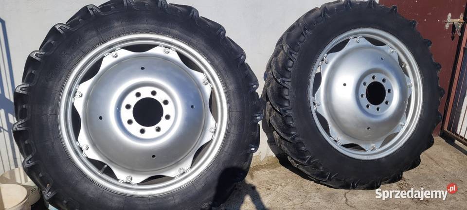 Opony z felgami Ursus 3512 124 R32 Stomil Ursus Kików