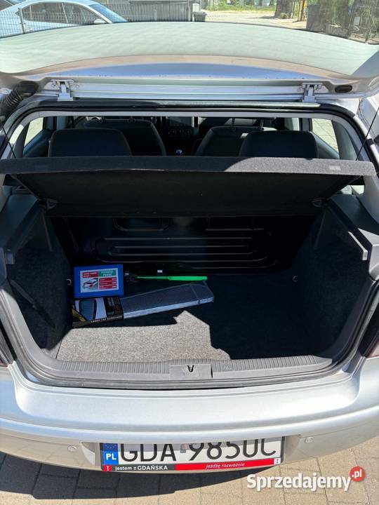 Volkswagen Polo IV 2007 r 80KM Borkowo sprzedam