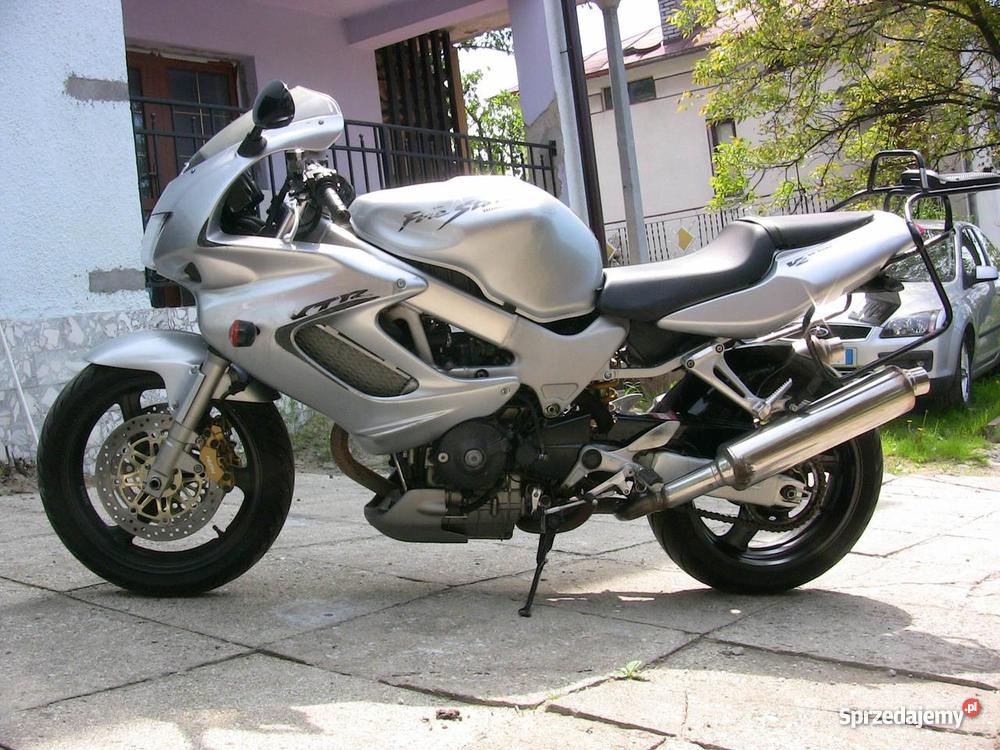 HONDA VTR 1000F FIRESTORM manualna podkarpackie Sanok