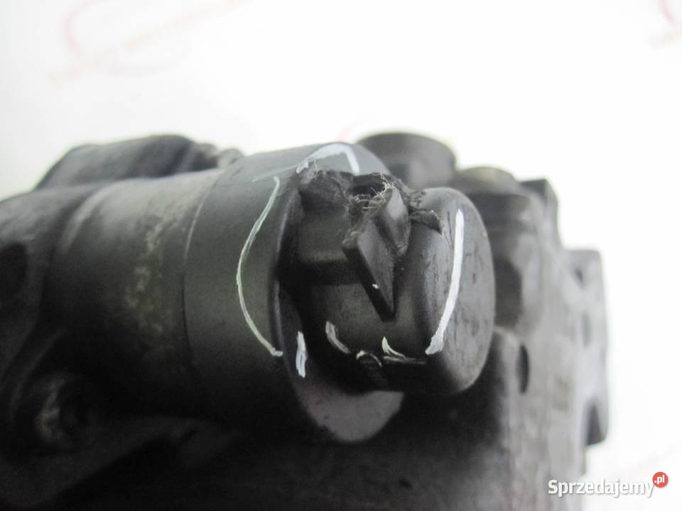 CORSA 13 CDTI 75 14r pompa wtryskowa 55572537 osobowe Kielce