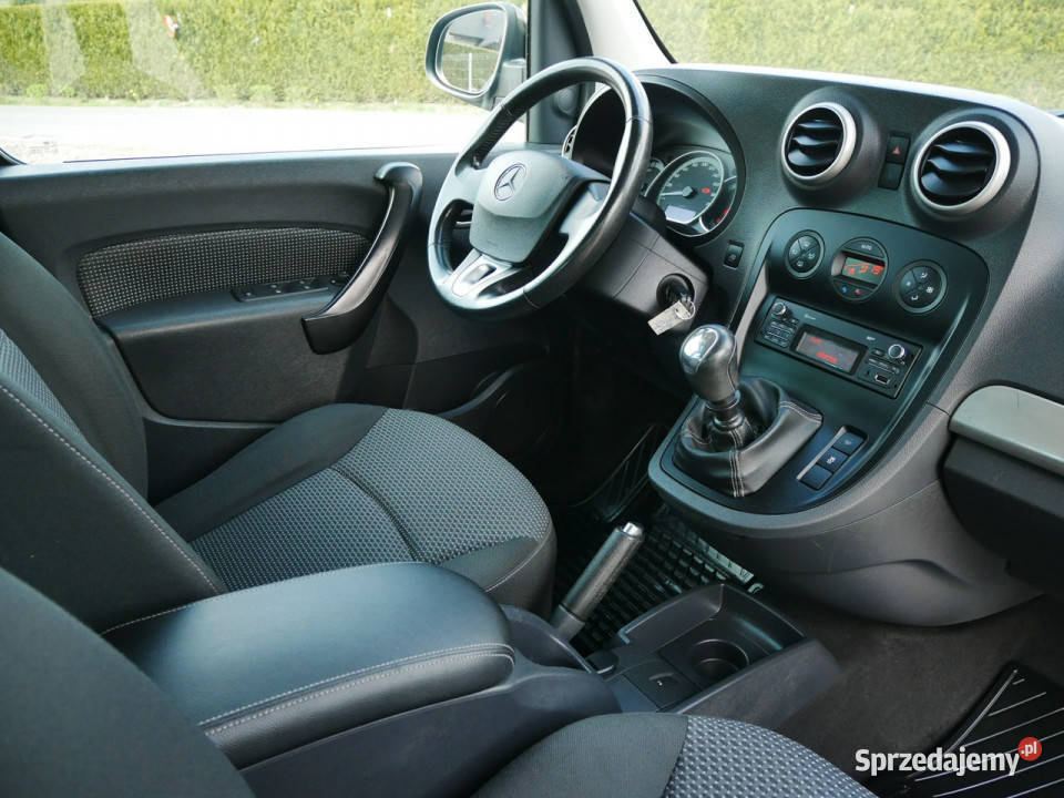 Mercedes Citan Tourer 12 114 Eu6 5 osób Klimatr brązowy