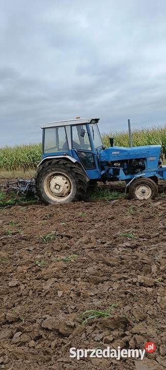 Ciągnik Ford 110 mazowieckie Gostynin