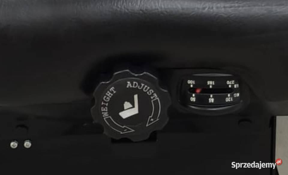 Fotel siedzenie z amortyzacją do traktora Skórzewo sprzedam