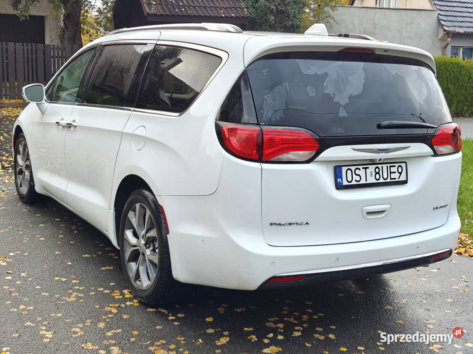 Chrysler Pacifica LIMITED faktura VAT możliwość Strzelce Opolskie