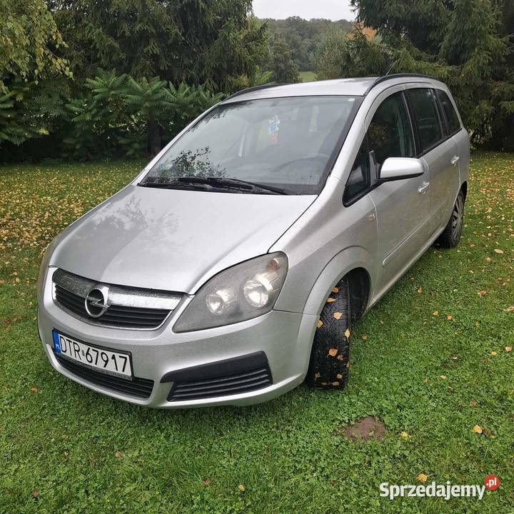 Opel Zafira B 19 CDTi minivan 7 osób diesel Zafira Trzebnica