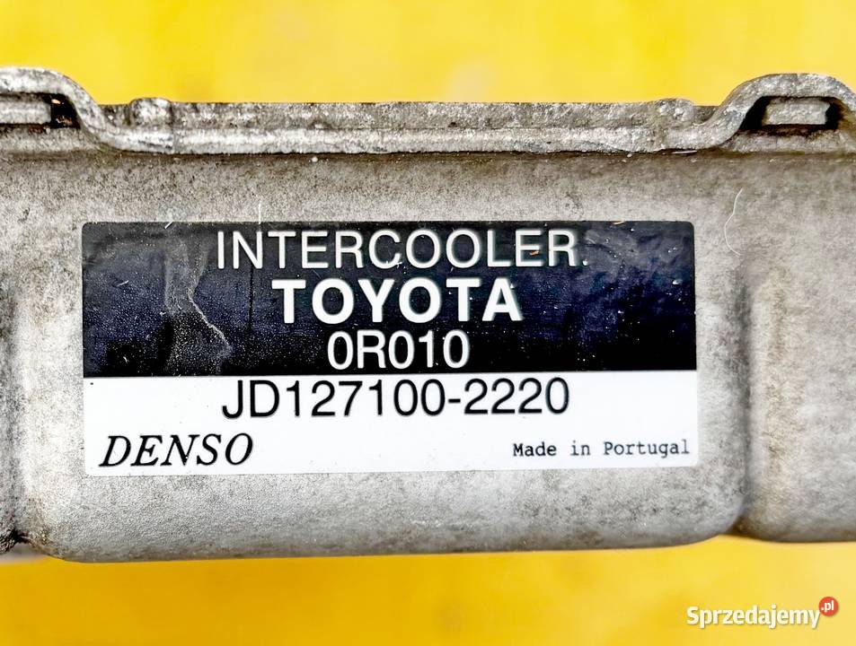 TOYOTA AVENSIS T25 22 DCAT 175 CHŁODNICA mazowieckie Radom sprzedam
