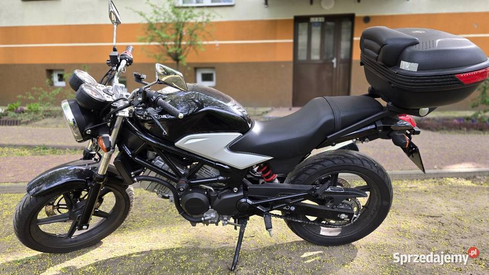 Honda VTR 250 32 11 nowy metalic Honda Grodzisk Mazowiecki sprzedam