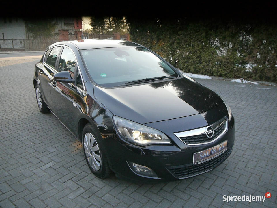 Opel Astra 16t Xenon Stan b 100Bezwypadkowy czujnik parkowania Astra Częstochowa