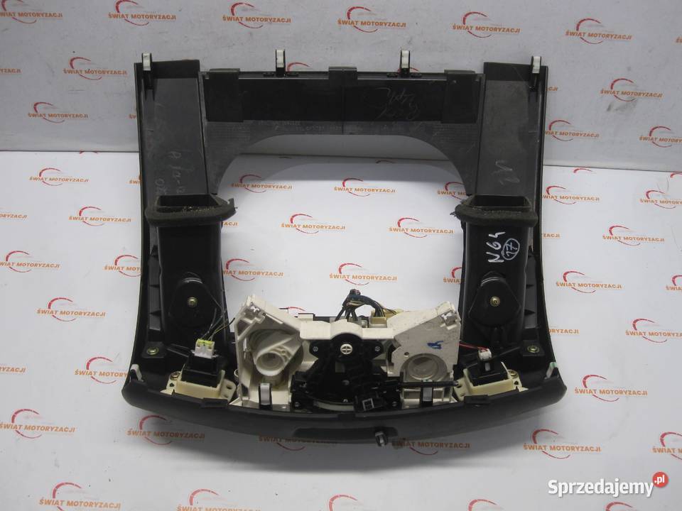 MITSUBISHI L200 07r panel klimatyzacji kratka osobowe świętokrzyskie Kielce