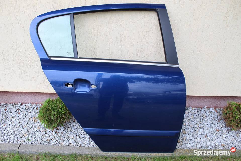 DRZWI PRAWY TYŁ Z21B OPEL ASTRA H HB 5D