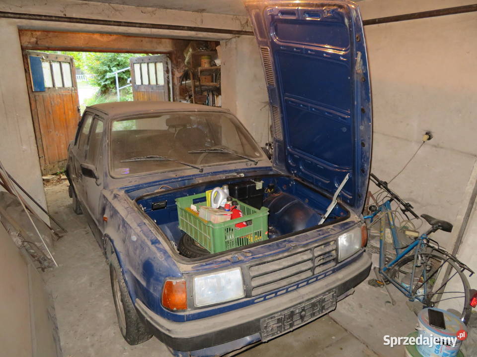 Skoda 120L 1989 poszerzana 5 biegowa uszkodzony sprzedam