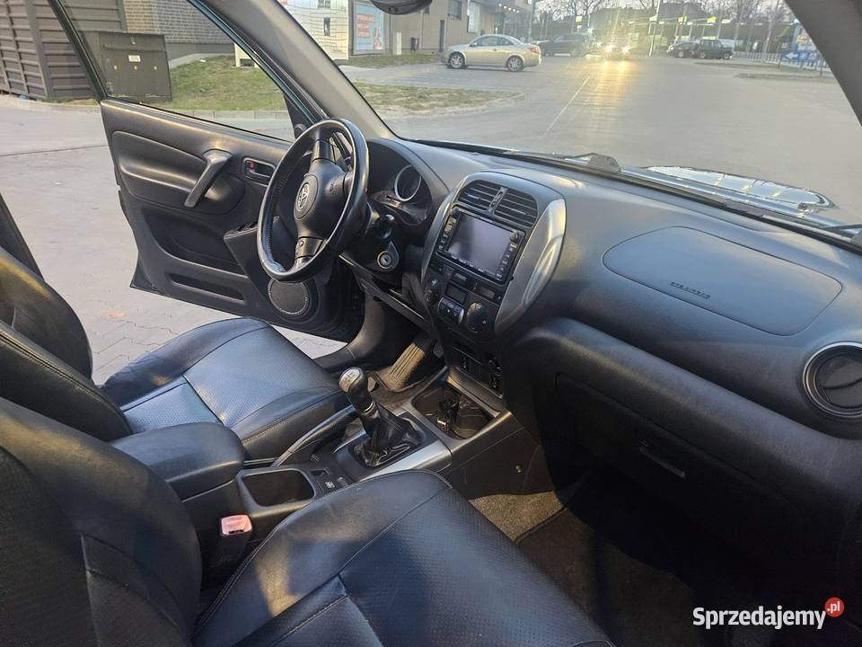 Toyota Rav4 2004 bogate wyposażenie elektryczne szyby RAV4 Warszawa