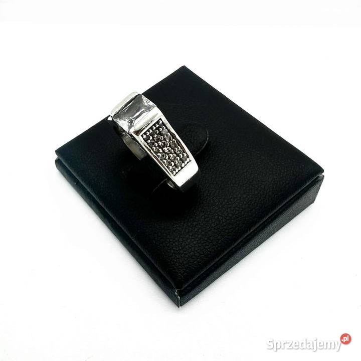 Srebrny pierścionek próby 925 498g Rozmiar 13
