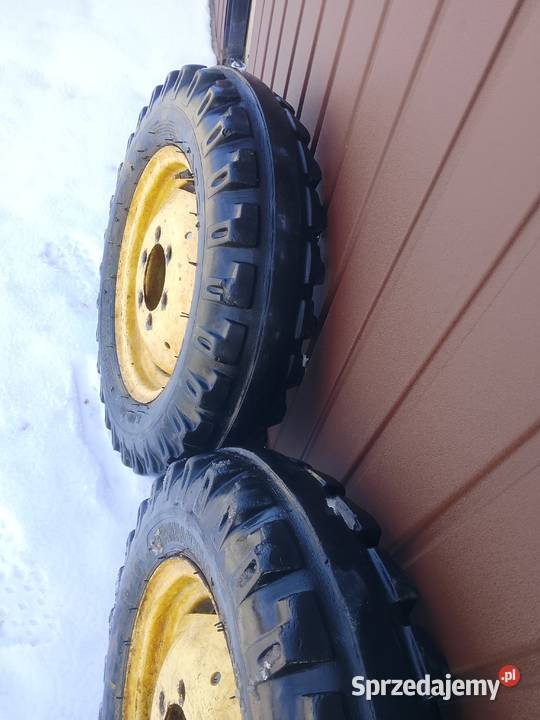Koła do ciągnika 600 16C Sandomierz sprzedam